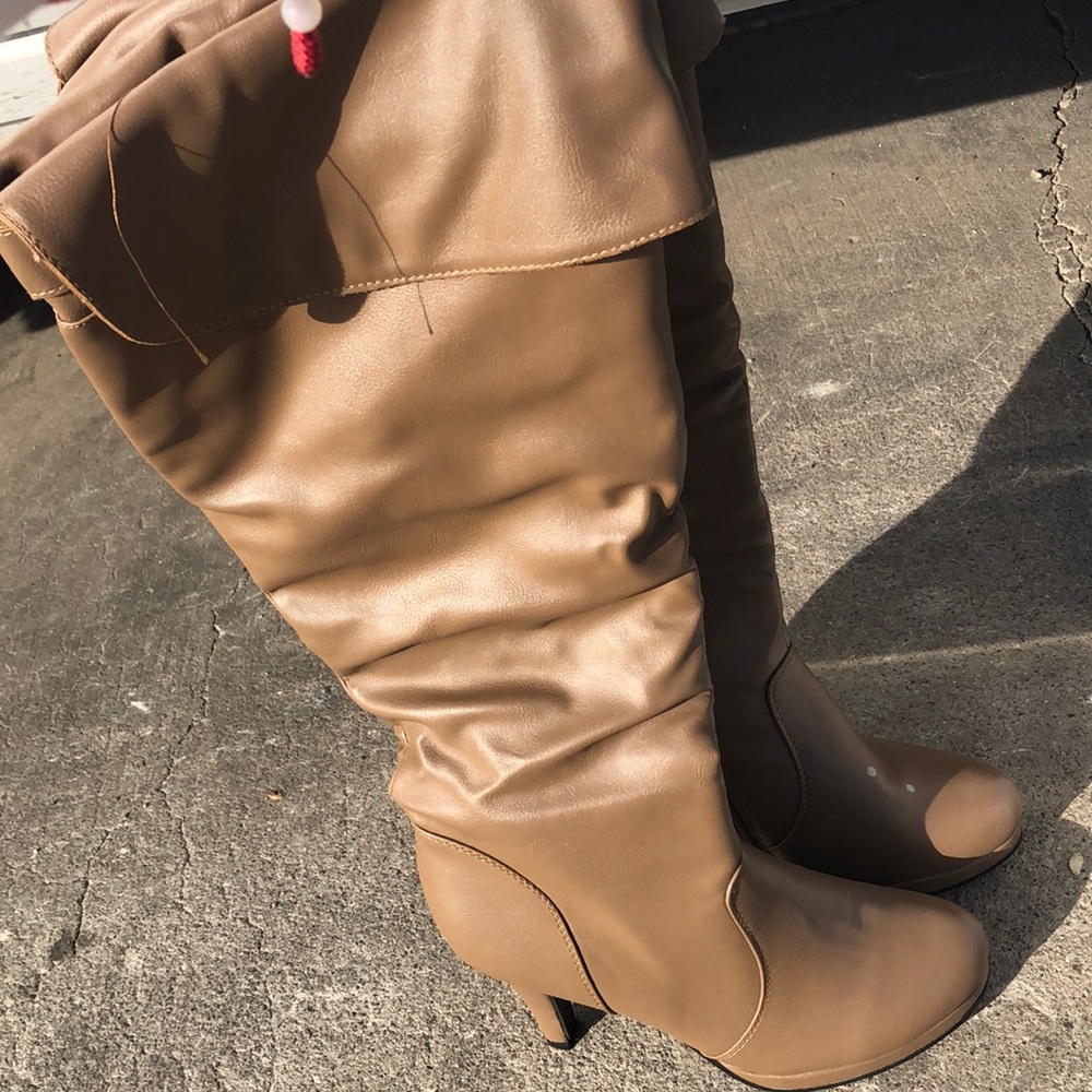 Light brown boots